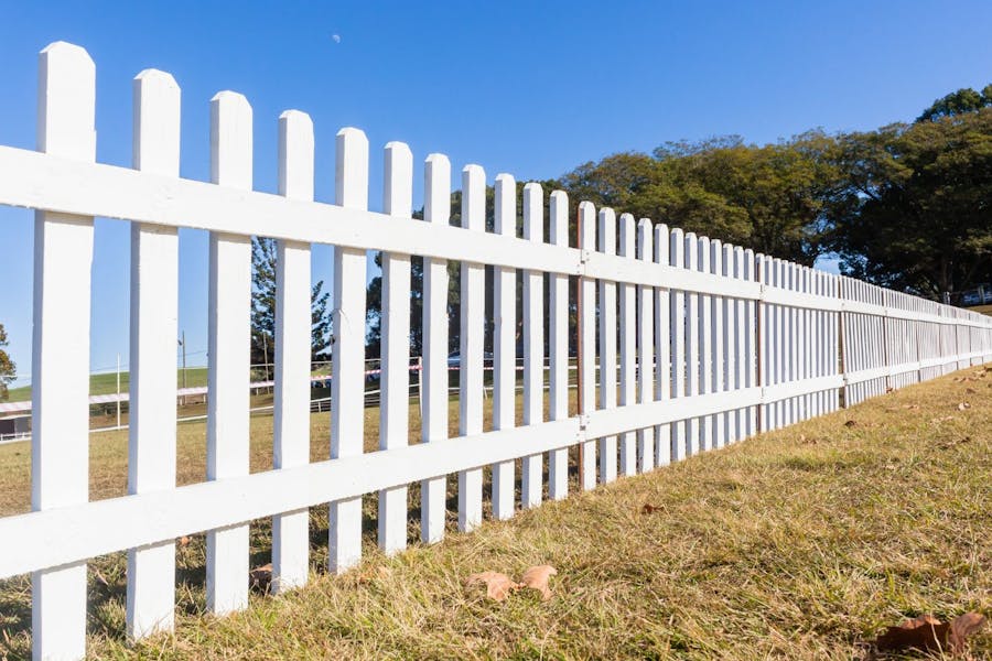 How to Set Strong Boundaries in your Business How to Set Strong Boundaries in your Business